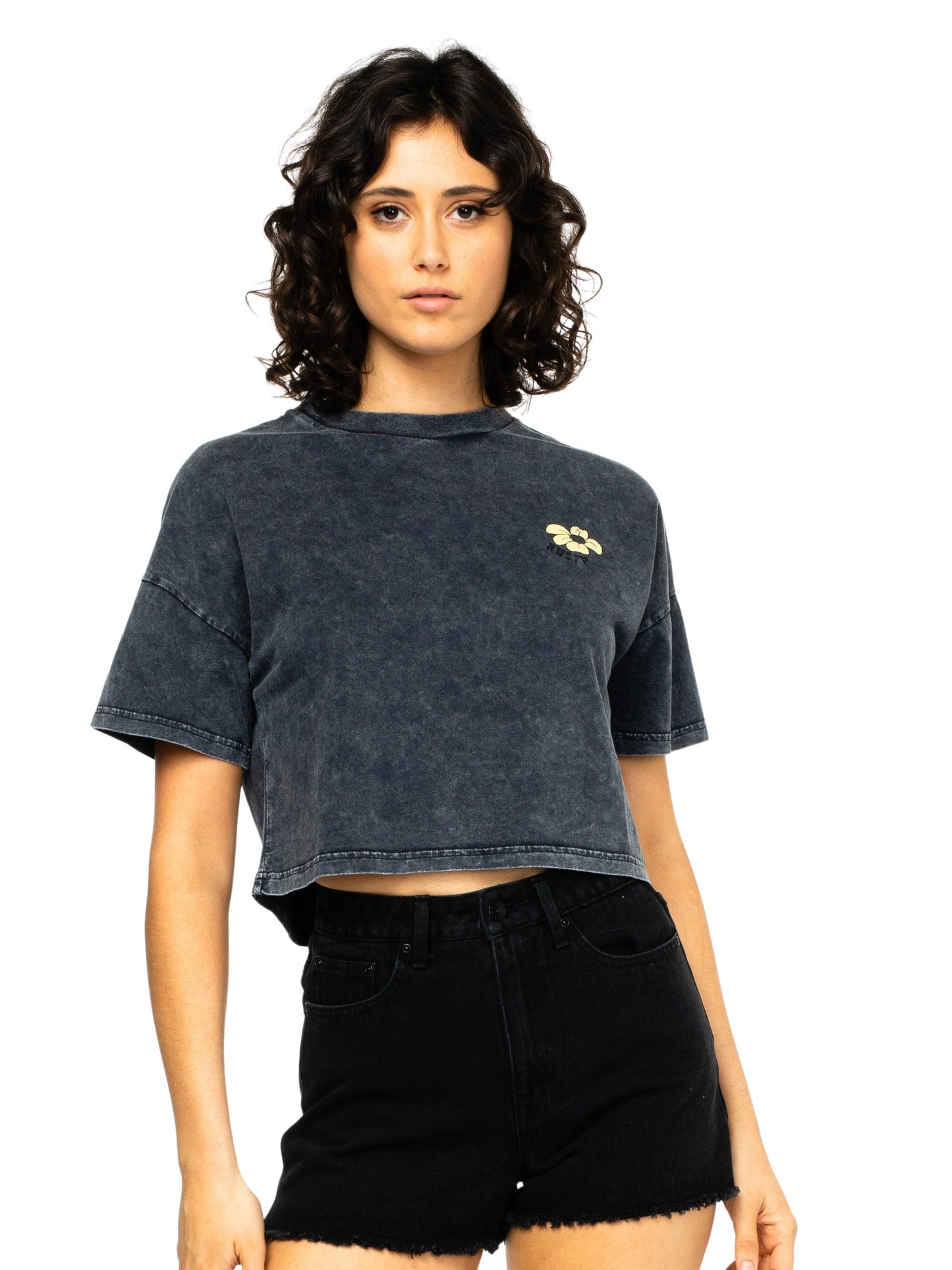 A LOVE REACTION TEE