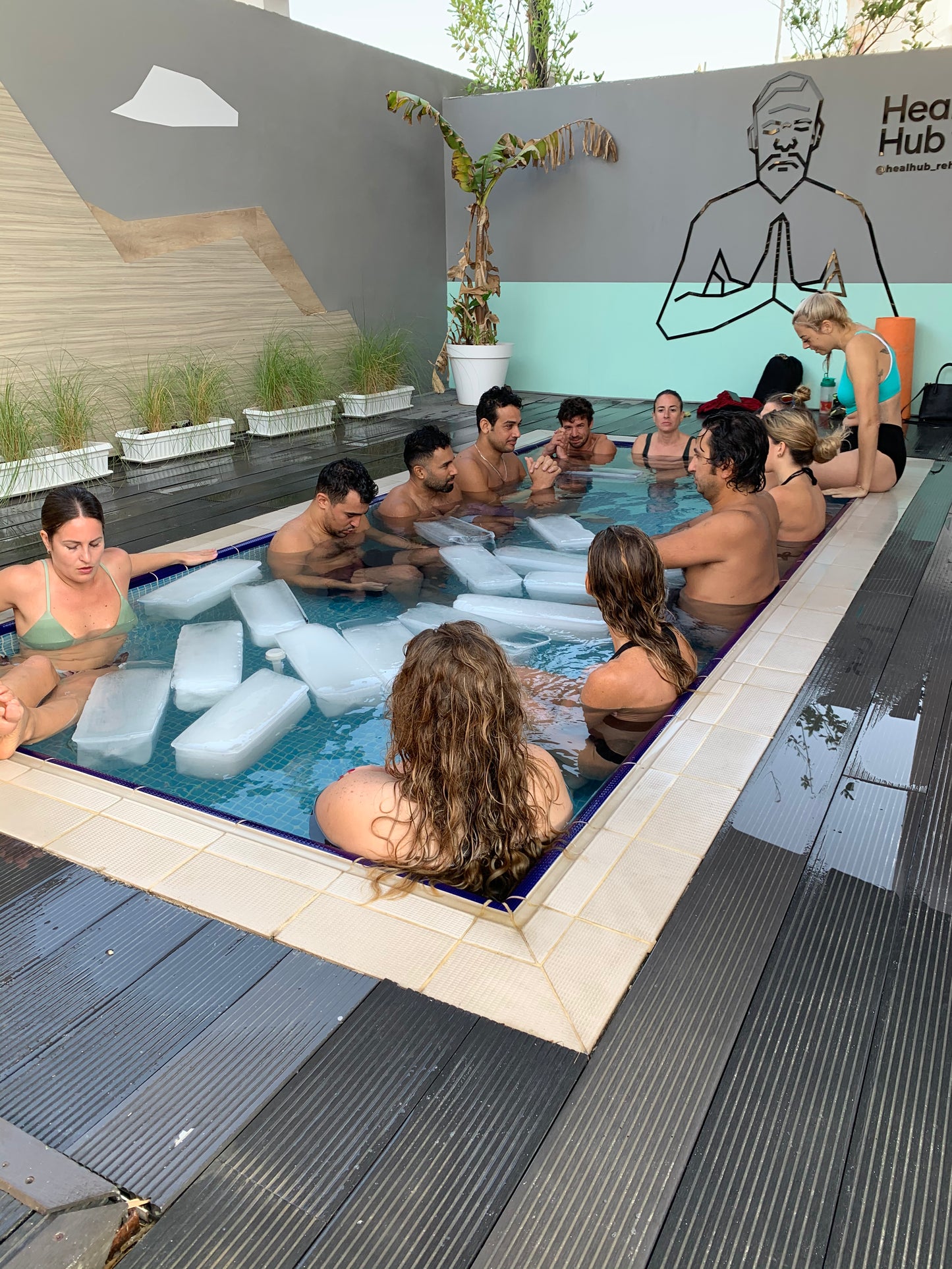 The Surfing Week: Ice Bath - 12 November